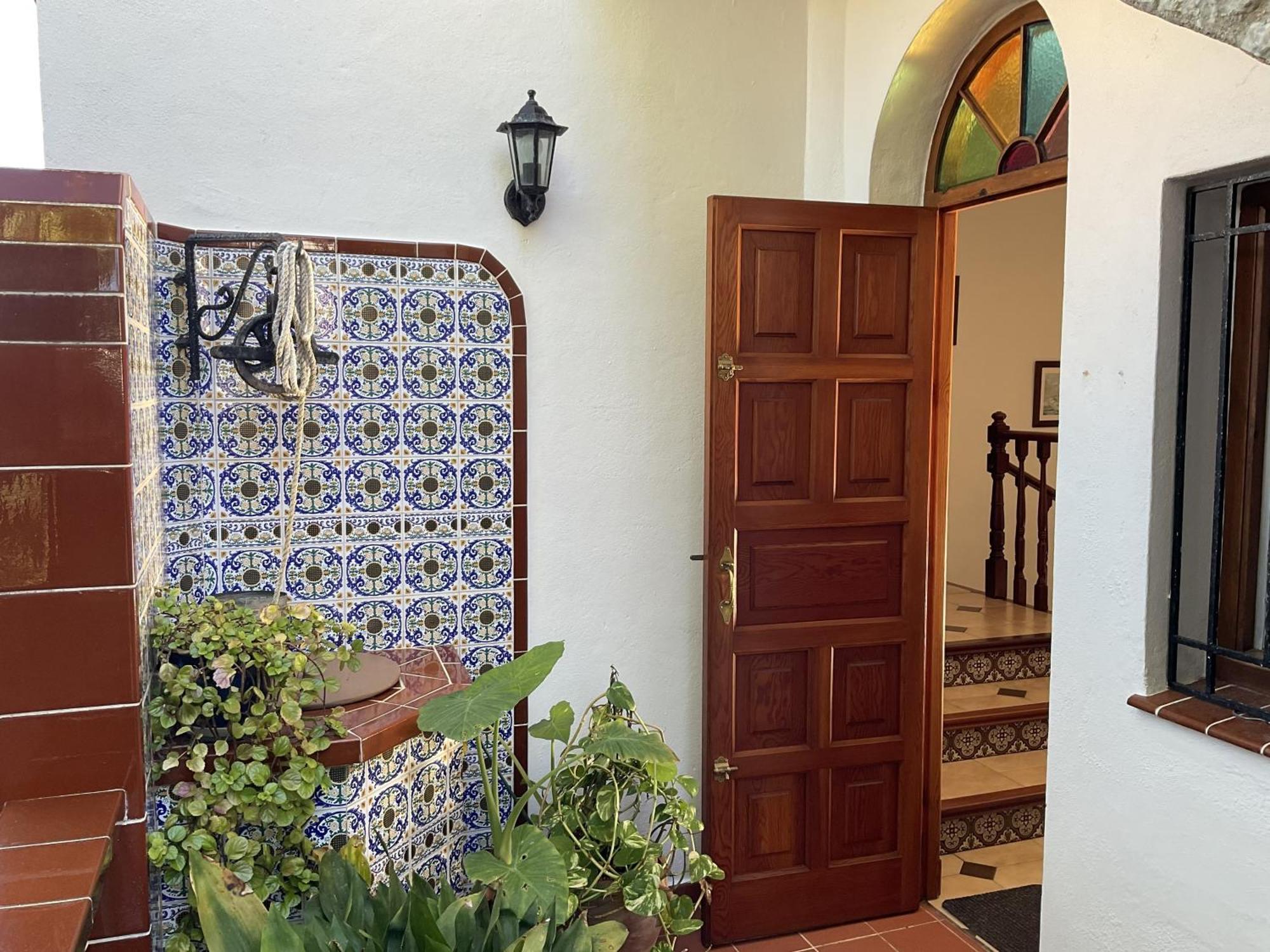 Santa Ana Villa Es Castell  Exterior photo